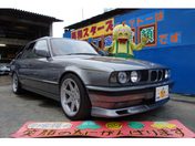 ＢＭＷ ５シリーズ　ツーリング ５２５ｉ