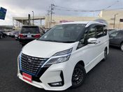 日産 セレナ ｅ－ＰＯＷＥＲ　ハイウェイスター　Ｖ