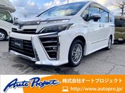 トヨタ ヴォクシー　ハイブリッド ＺＳ　煌２