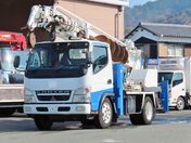 三菱 キャンター 穴掘建柱車
