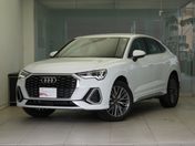 アウディ Ｑ３　スポーツバック ３５　ＴＦＳＩ　Ｓライン