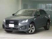 アウディ Ｑ２ ハッシュタグ　ブラック　スタイリング