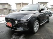 スズキ スイフト　４ＷＤ ＨＹＢＲＩＤ　ＭＸ　４ＷＤ　ＣＶＴ　衝突