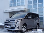 トヨタ ノア　４ＷＤ Ｘ