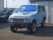 スズキ ジムニー　４ＷＤ ワイルドウィンド