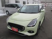 スズキ スイフト　４ＷＤ ＨＹＢＲＩＤ　ＭＺ　４ＷＤ　ＣＶＴ　衝突
