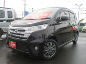 日産 デイズ　４ＷＤ ハイウェイスターＧターボ　４ＷＤ　ナビ