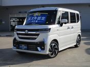 スズキ スペーシア　カスタム　４ＷＤ カスタム　ＨＹＢＲＩＤ　ＸＳターボ