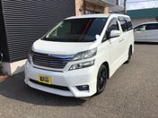 トヨタ ヴェルファイア ２．４Ｚ　プラチナセレクション