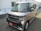 スズキ スペーシア　カスタム　４ＷＤ カスタム　ＨＹＢＲＩＤ　ＧＳ　４ＷＤ　衝