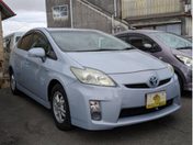 トヨタ プリウス Ｌ