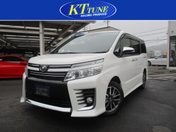 トヨタ ヴォクシー ＺＳ　煌
