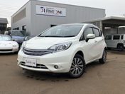 日産 ノート　４ＷＤ アクシス　Ｖセレクション＋セーフティ