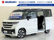 スズキ スペーシア　カスタム　４ＷＤ カスタム　ＨＹＢＲＩＤ　ＸＳターボ