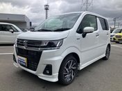 スズキ ワゴンＲ　カスタムＺ カスタムＺ　ＨＹＢＲＩＤ　ＺＴ　４型　前