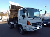 日野自動車 レンジャー 