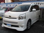 トヨタ ヴォクシー Ｚ
