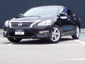 日産 ティアナ ＸＶ　ナビＡＶＭパッケージ