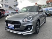 スズキ スイフト ＨＹＢＲＩＤ　ＲＳ　　【バックカメラ／ド