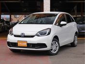 ホンダ フィット　ｅ：ＨＥＶ　４ＷＤ ホーム