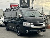 トヨタ ハイエースバン　４ＷＤ ワイド　スーパーＧＬロング　ミドルルーフ
