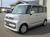スズキ スペーシア　４ＷＤ ハイブリッドＸ