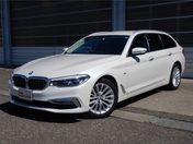 ＢＭＷ ５シリーズ　ツーリング ５２３ｄ　ラグジュアリー