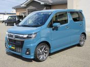 スズキ ワゴンＲ　カスタムＺ　４ＷＤ ハイブリッド　ＺＴ