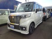 スズキ スペーシア　カスタム カスタム　ＨＹＢＲＩＤ　ＸＳターボ　ＭＫ