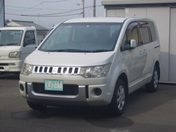 三菱 デリカ　Ｄ：５　２ＷＤ Ｍ