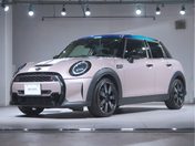ＢＭＷ ミニ　クーパーＳ　５ドア ベースグレード