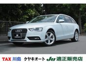 アウディ Ａ４　アバント ２．０　ＴＦＳＩ　／黒革／ナビ／Ｂカメラ