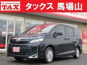 トヨタ ヴォクシー ２．０　Ｖ　８人乗　純１０．５型ナビ　ツ