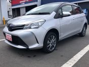トヨタ ヴィッツ　４ＷＤ ジュエラ　４ＷＤ　オートライト　助手席エ