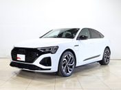 アウディ Ｑ８　ｅ－トロンスポーツバック ５５　クワトロ　Ｓライン