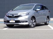 ホンダ シャトル　ハイブリッド　４ＷＤ ホンダセンシング