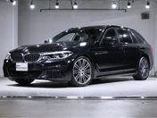 ＢＭＷ ５シリーズ　ツーリング ５２３ｉ　Ｍスポーツ