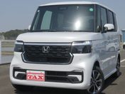 ホンダ Ｎ　ＢＯＸ カスタム　６６０　・左電動スライド・禁煙