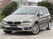 ＢＭＷ ２シリーズ　グランツアラー ２２０ｉ　ラグジュアリー