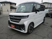 スズキ スペーシア　カスタム　４ＷＤ カスタム　ＨＹＢＲＩＤ　ＸＳターボ　４Ｗ