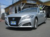トヨタ クラウン　セダン　ハイブリッド Ｓ　エレガンススタイル
