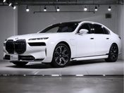 ＢＭＷ ｉ７ ｅＤｒｉｖｅ５０　エクセレンス