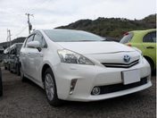トヨタ プリウス　アルファ Ｇ