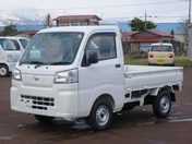 ダイハツ ハイゼットトラック　４ＷＤ スタンダード衝突安全オートライト　ソナー