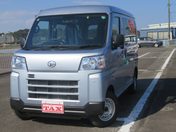 ダイハツ ハイゼットカーゴ ６６０　デラックス　・キーレス・前席パワ