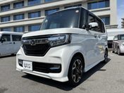 ホンダ Ｎ　ＢＯＸ　カスタム Ｇ　Ｌターボ　ホンダセンシング