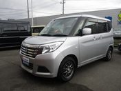 スズキ ソリオ　４ＷＤ Ｇ　【４ＷＤ】片側電動スライドドア
