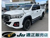 トヨタ ハイラックス　４ＷＤ Ｚ　ブラックラリーエディション　純正ナビ