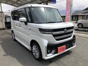スズキ スペーシア　カスタム　４ＷＤ ハイブリッドＧＳ