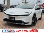 トヨタ プリウス ２．０　Ｚ　メーカーＯＰ：特別色／デジタ